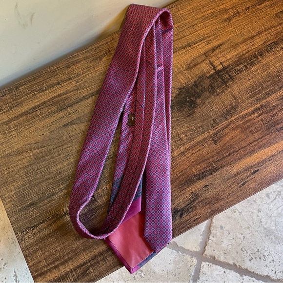 Yves Saint Laurent  Mens Silk Necktie One Size Tie Office Business - Picture 5 of 5